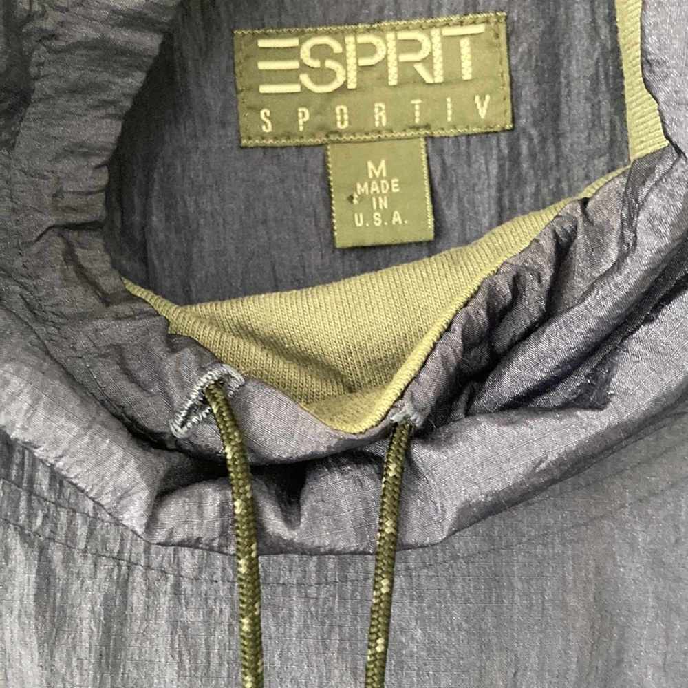 Esprit Lightweight Pullover Jacket - image 5